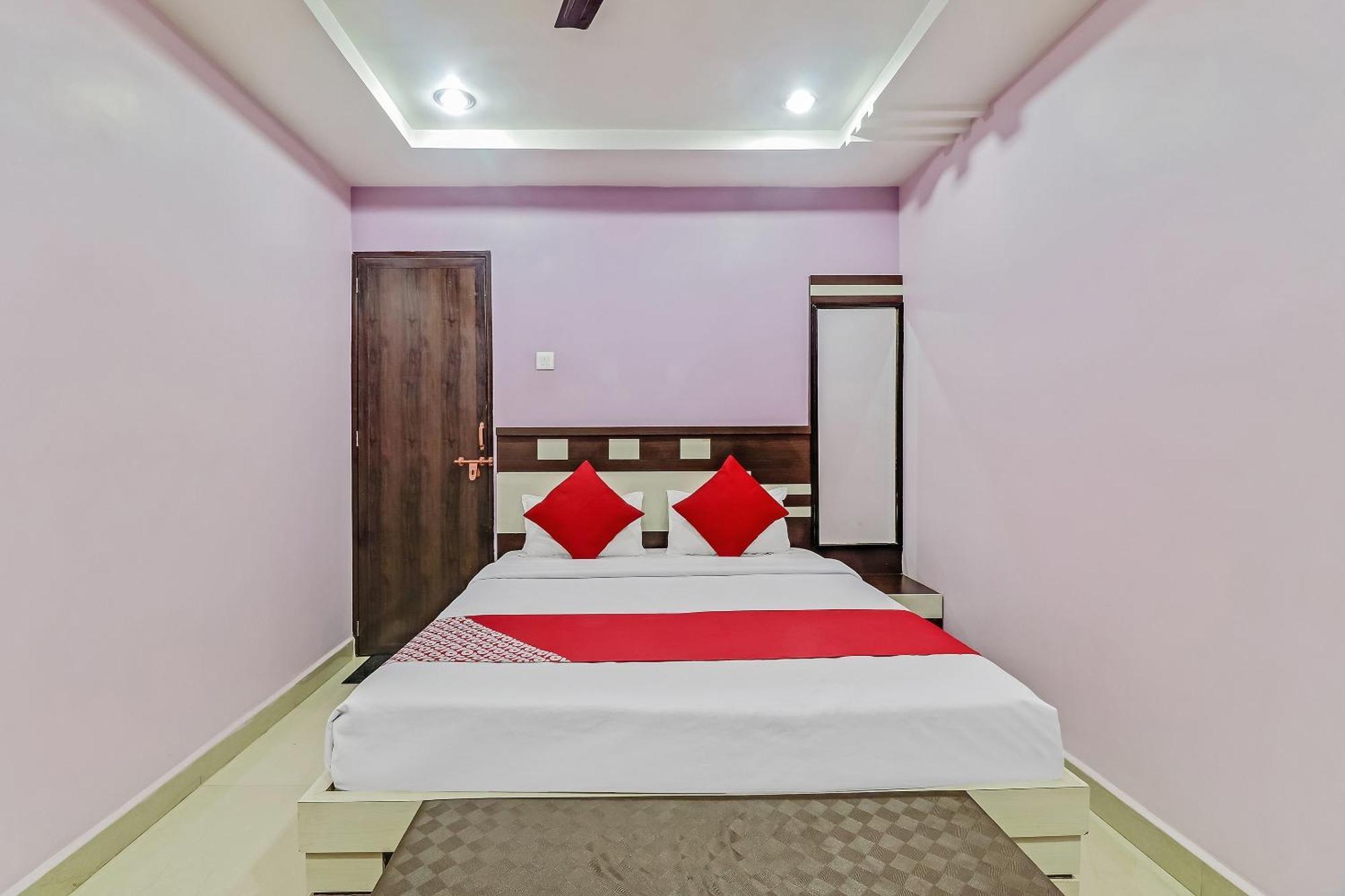 Super Hotel O Royal Raj Nandgaon Экстерьер фото